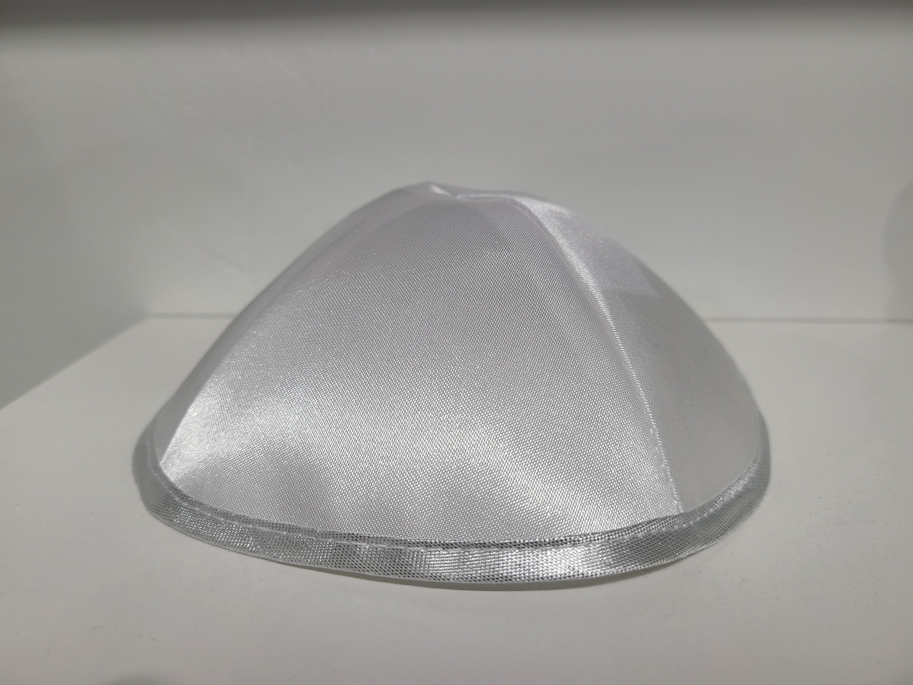 Bulk 20- White thin satin kippahs with Silver Rim